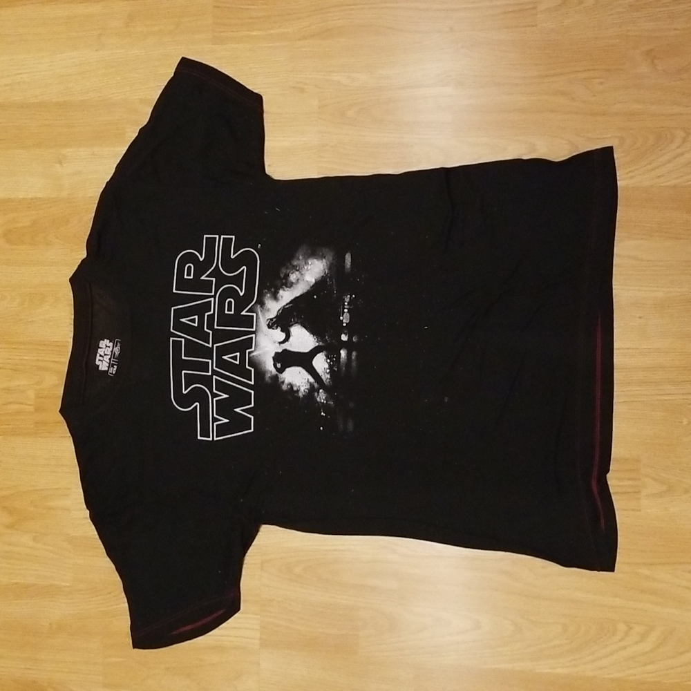 💥3/$10💥 Star Wars Burnout Tee with Red Contrast Stitching